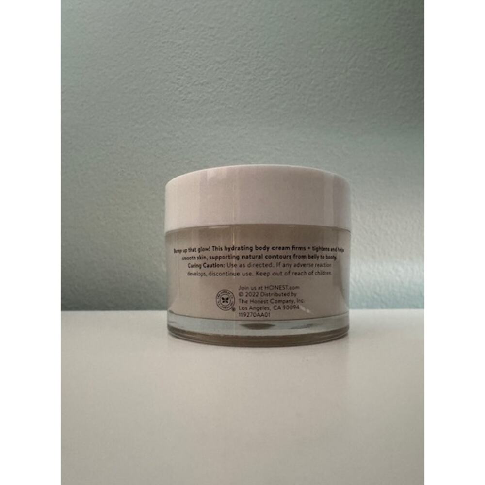 Honest Glow On Body Cream Unscented 1.0 oz- New - Picture 2 of 2